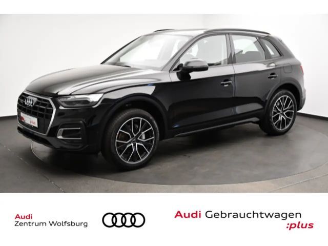 Audi Q5 50 eTFSI quattro S tronic HeadUp/Matrix/AHK/P 2025 Hybride / Benzine