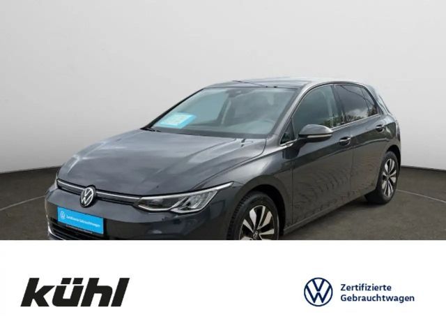 Volkswagen Golf VIII 1.0 eTSI DSG Move Navi,AHK,Pano 2024 Benzine