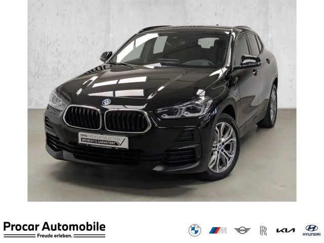 BMW X2 xDrive25e HuD HiFi DA PA RFK DAB LED 18'' 2022 Hybride / Benzine