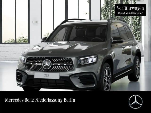 Mercedes-Benz GLB 200 AMG+NIGHT+LED+KAMERA+19"+TOTW+KEYLESS+7G 2025 Benzine