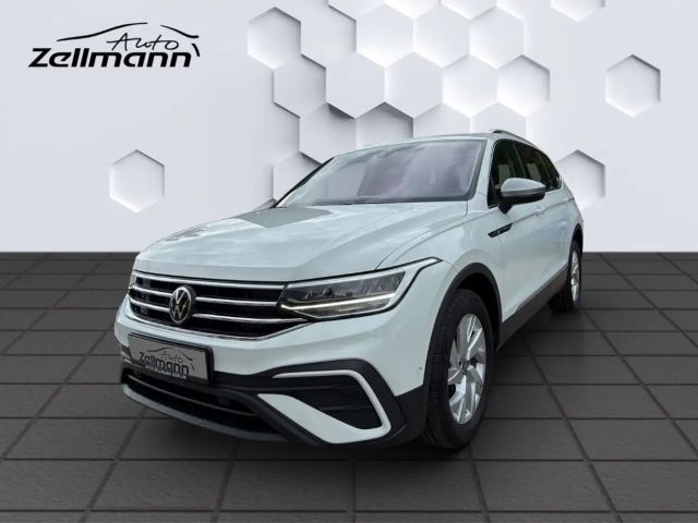 Volkswagen Tiguan Allspace Life 4Motion 2.0TDI SCR 4M 110 kW DSG AHZV LED Har 2023 Diesel