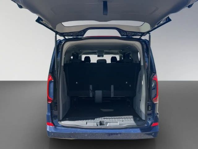 Volkswagen T7 Caravelle