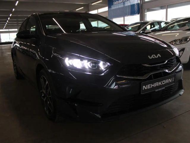 Kia Ceed / cee'd
