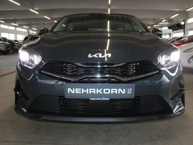 Kia Ceed / cee'd