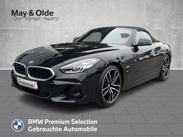 BMW Z4 sDrive30i M Sportpaket HUD Navi Leder Digi-CP Memo 2025 Benzine