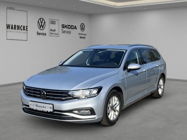Volkswagen Passat Variant 2.0 TDI Business DSG LED ACC AHK NAV LM GJR SHZ 2023 Diesel