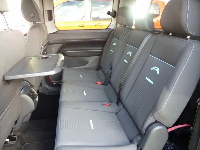 Ford Grand Tourneo