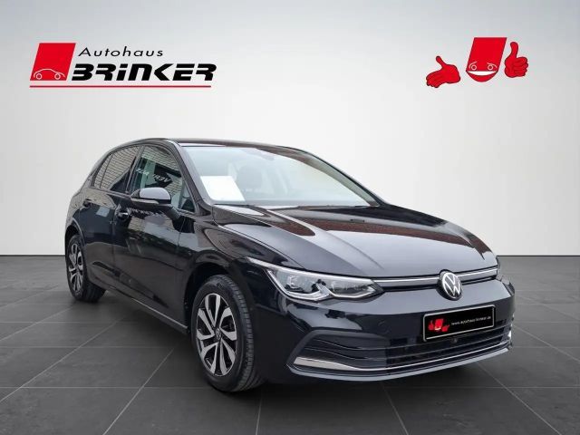 Volkswagen Golf VIII Lim. 1.5 TSI Matrix PANO Side Ass 2022 Benzine