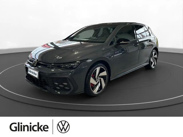 Volkswagen Golf GTE GTE 1,5 eHybrid DSG | Black Style IQ. | DCC 2026 Hybride / Benzine
