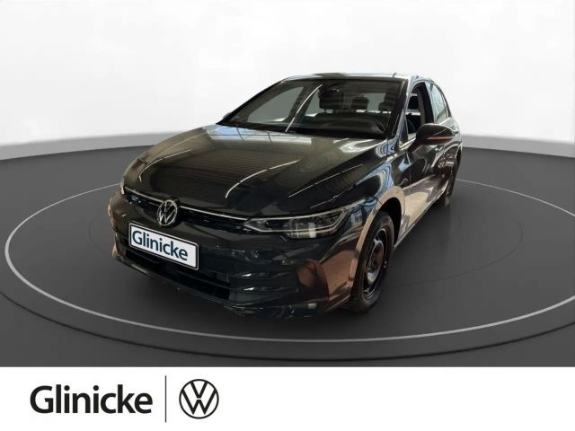 Volkswagen Golf VIII 1.5 TSI LED PDC Carplay Ambiente 2025 Benzine