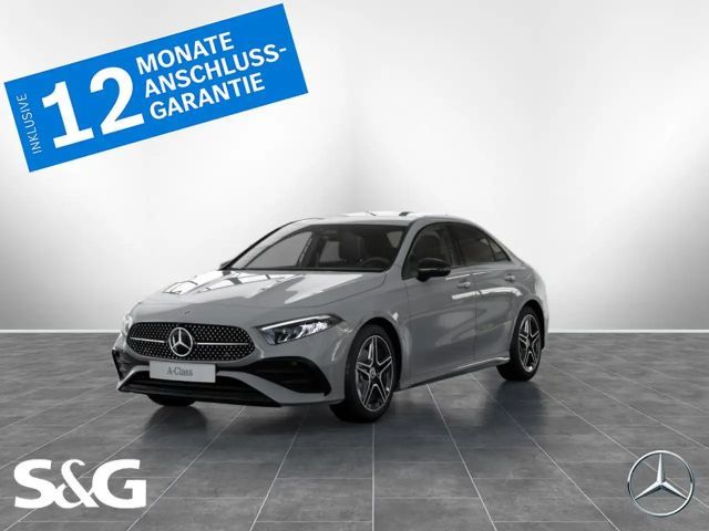 Mercedes-Benz A 200 AMG MBUX+RüKam+LED+AHK+Night+Standh+Totwin 2025 Benzine