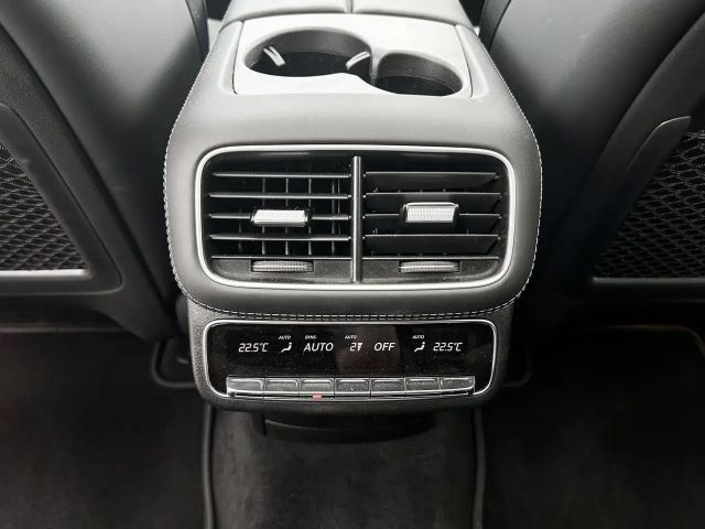 Mercedes-Benz GLS 450