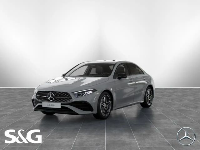Mercedes-Benz A 200 AMG Lim. MBUX+RüKam+LED+AHK+Night+Standhzg 2025 Benzine