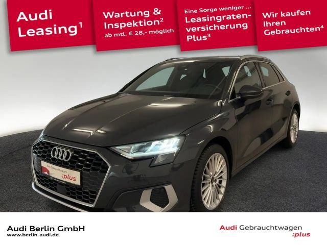 Audi A3 advanced 35 TFSI 6-G. LED NAVI PDC 2022 Benzine