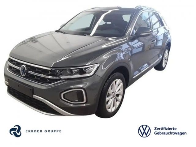 Volkswagen T-Roc 1.5 TSI DSG Style+NAVI+LED+ACC+KAMERA+ 2025 Benzine