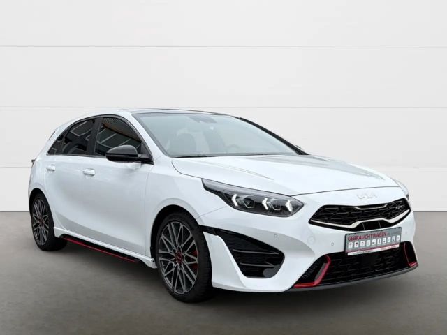 Kia Ceed / cee'd