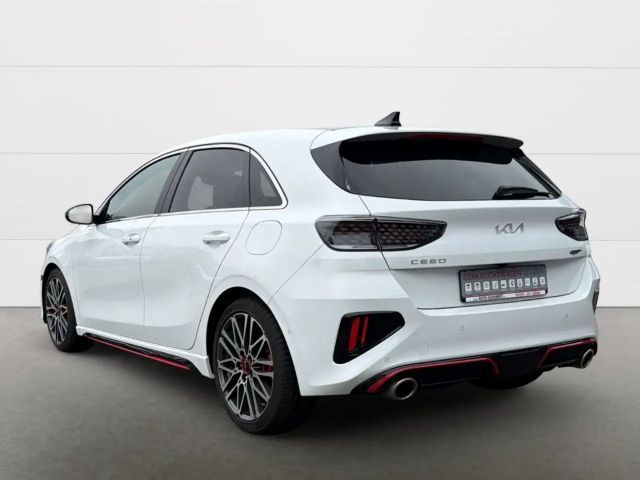 Kia Ceed / cee'd