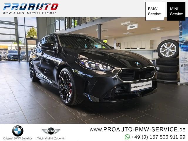 BMW M1 35 xDr M Sport Pro PANO/HUD/Memo/360°/M-Sitze 2025 Benzine