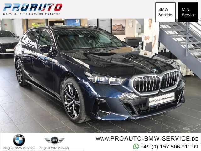 BMW 520 i M Sport Tour HK/Dr.As+/RFK/20"Alu/AHK 2025 Benzine