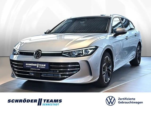 Volkswagen Passat Variant 1.5 eHybrid DSG Elegance 2025 Hybride / Benzine