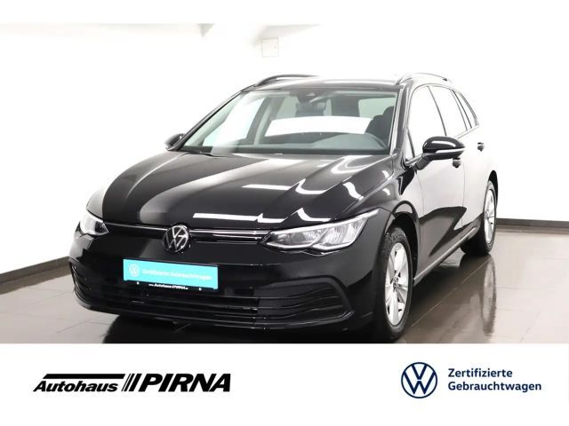 Volkswagen Golf VIII Variant 1.0 eTSI Life Standheizung LED NAVI 2024 Benzine