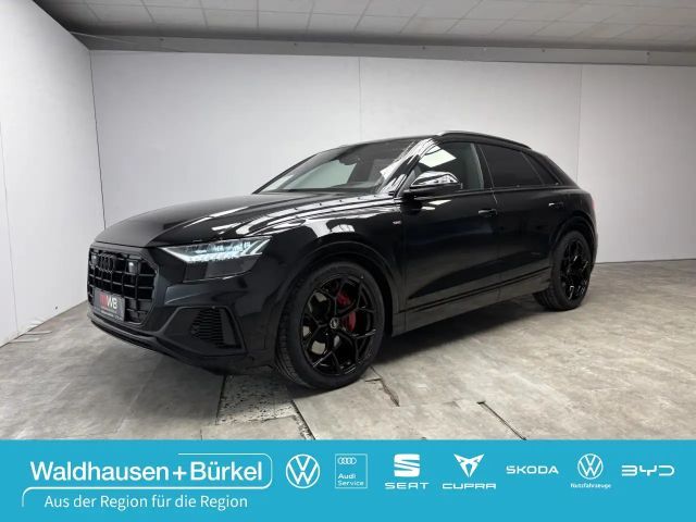 Audi Q8 55 TFSIe quattro S-line 22 Zoll + Alcantarahimmel 2022 Hybride / Benzine