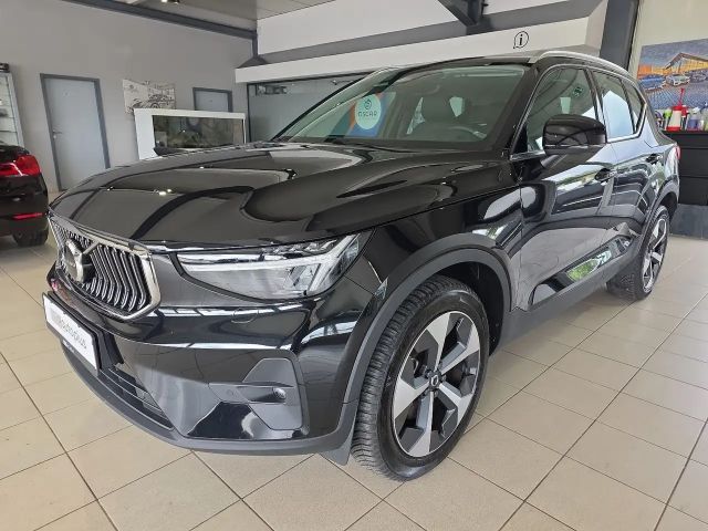 Volvo XC40 B4 Ultimate Bright ACC BLIS Leder 360° Pano 2023 Benzine