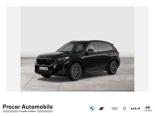 BMW X1 sDrive20i M Sport DA PA RFK AdapLED AHK 18"LMR 2023 Benzine