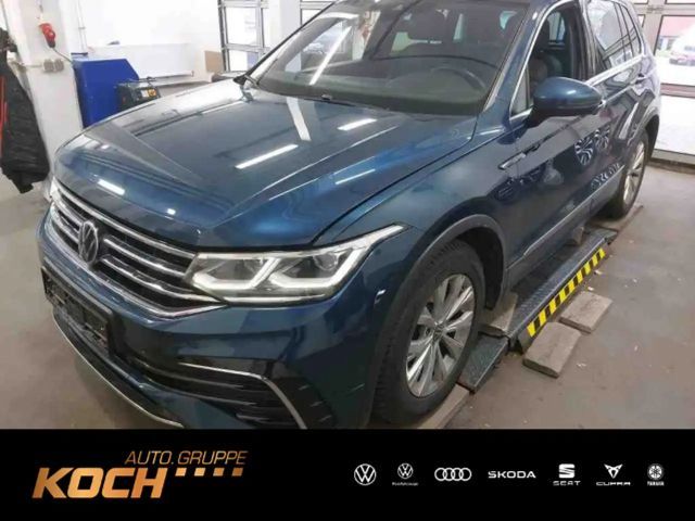 Volkswagen Tiguan 2.0 TDI R-Line DSG AHK Navi LED Kamera 2021 Diesel