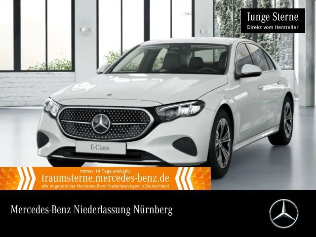 Mercedes-Benz E 200 Avantgarde WideScreen Distr. LED Kamera PTS 2025 Benzine