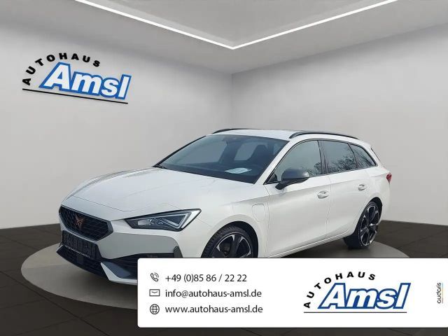 Cupra Leon 1.4 TSI e-Hybrid 19" * Navi* Keyless* LED* 2021 Hybride / Benzine