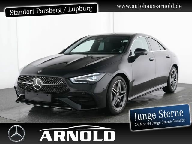 Mercedes-Benz CLA 200 CLA 200 AMG Line Standh 360° KEYLESS Distr Totw 2025 Benzine