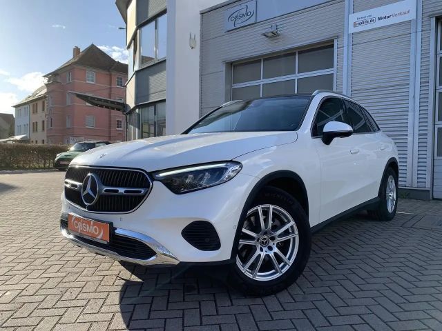 Mercedes-Benz GLC 220 d 4Matic Avantgarde Pano+AHK+Memory+LED 2023 Diesel