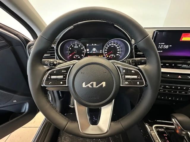 Kia Ceed / cee'd