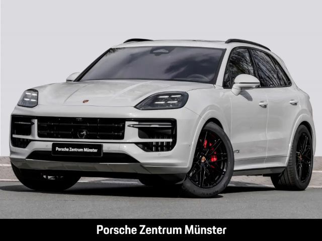 Porsche Cayenne GTS HA-Lenkung InnoDrive Head-Up 21-Zoll 2026 Benzine