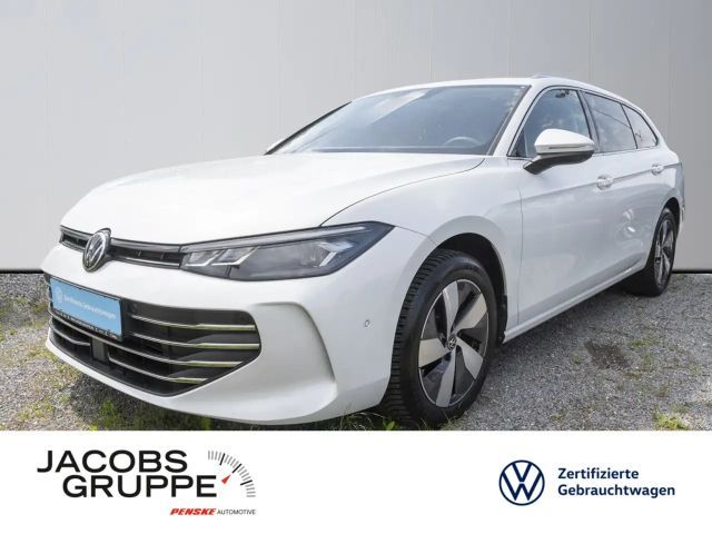 Volkswagen Passat Variant 1.5 eTSI DSG Business AHK/IQ.Drive/Winterpaket/AreaView 2024 Benzine