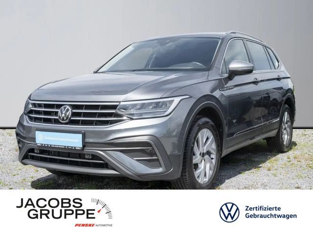 Volkswagen Tiguan Allspace 2.0 TDI DSG Life AHK/Kamera/HUD/Navi 2023 Diesel