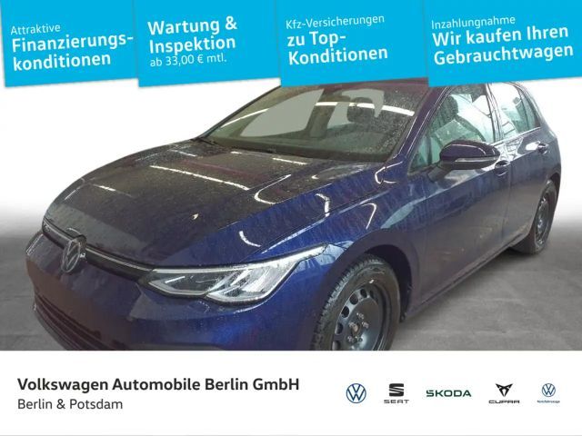 Volkswagen Golf VIII 1.0 eTSI DSG Life Navi Kamera LED APP 2023 Benzine