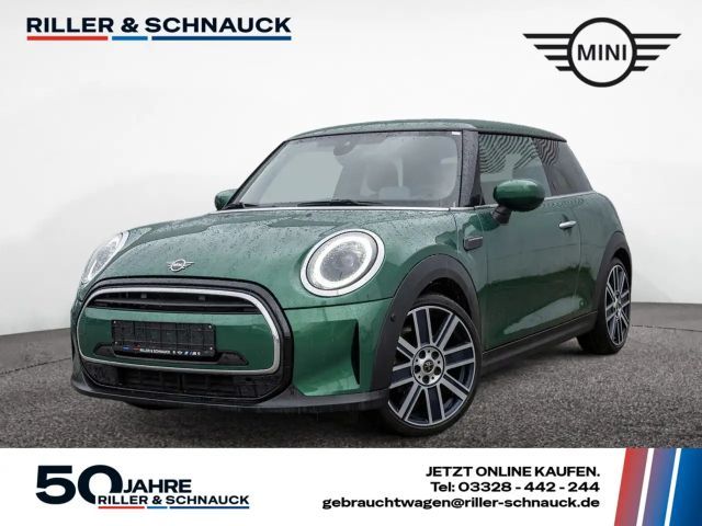 MINI Cooper Yours Trim LEDER+PANO+HUD+NAVI+KEYLESS 2023 Benzine