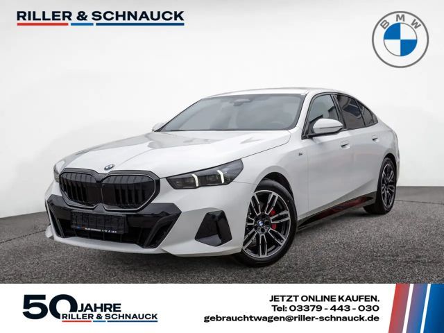 BMW 520 d M-Sport Pro HUD B&W SITZBELÜFTUNG 360° 2025 Diesel