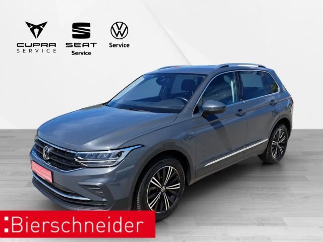 Volkswagen Tiguan 1.5 TSI DSG Move LED KAMERA AHK NAVI 18 DAB 2023 Benzine