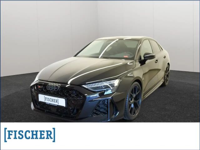 Audi RS3 Limousine TFSI quattro S tronic Matrix Navi SONOS 2026 Benzine