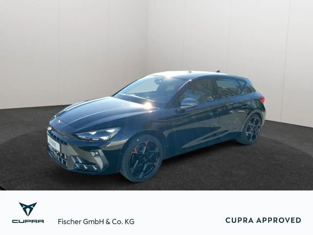 Cupra Leon 1.5 e-Hybrid DSG VZ LED Navi Rear View ACC DCC 2025 Hybride / Benzine