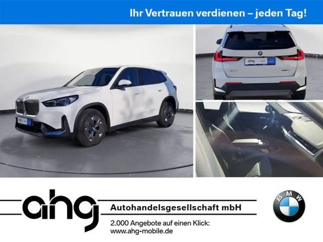 BMW iX1 eDrive20 *Navi*Panorama*Komfortzugang*LED*PD 2024 Elektrisch