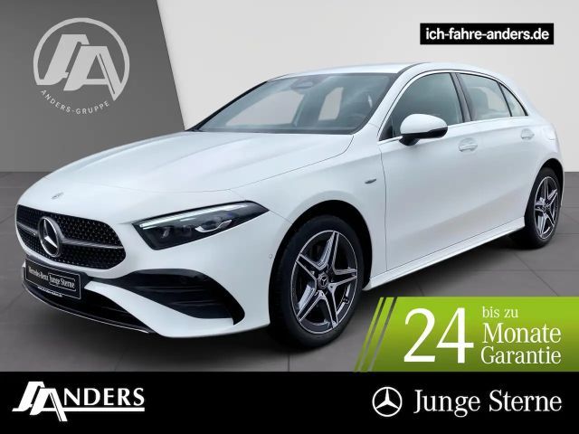 Mercedes-Benz A 250 e AMG Adv.Plus+Kam+LED+Navi+Standhzg.+ 2025 Hybride / Benzine