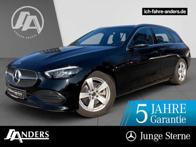 Mercedes-Benz C 200 T Avantgarde+AHK+Kamera+KeyLess+LED+Navi 2022 Benzine