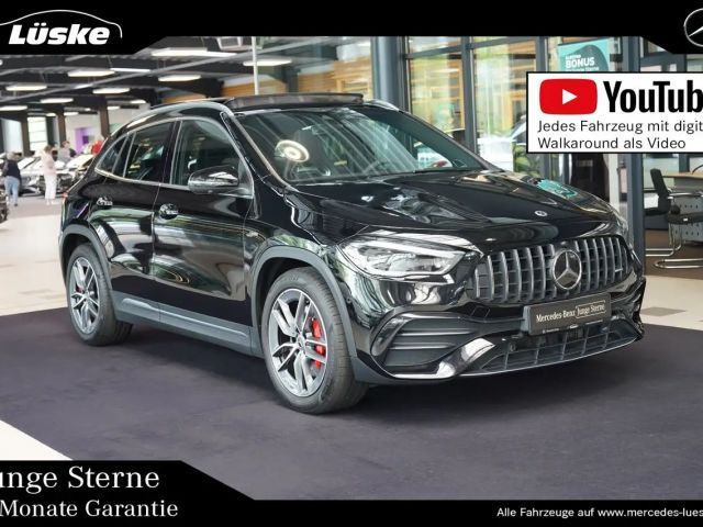 Mercedes-Benz GLA 35 AMG GLA 35 AMG 4M Performance Sitze Burmester Pano 2021 Benzine