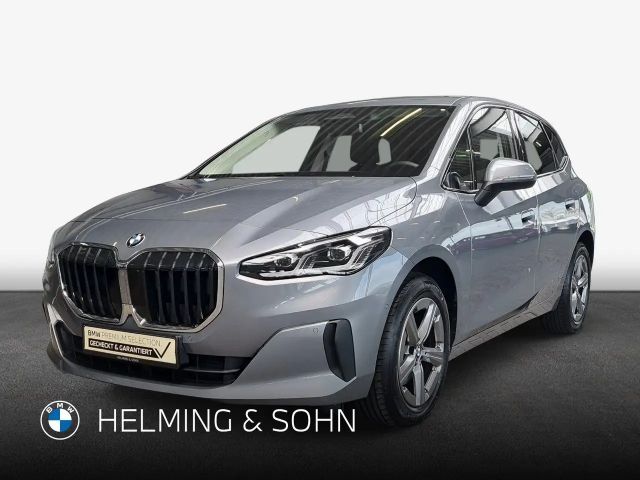 BMW 220 i Active Tourer DAB LED AHK Shz. RFK uvm. 2025 Benzine