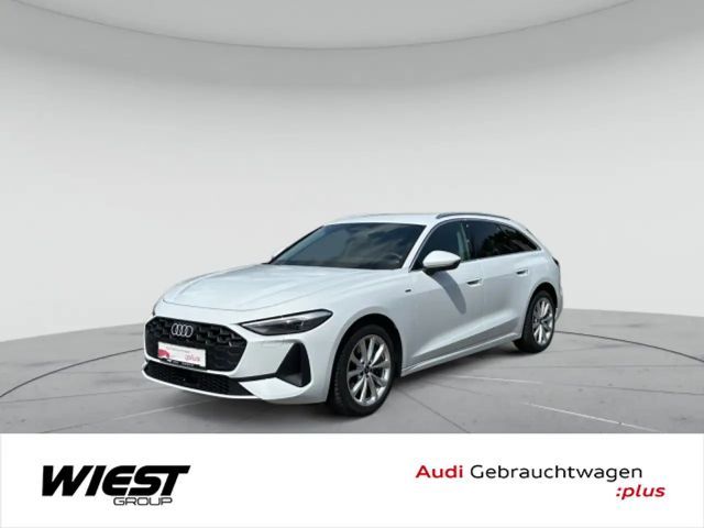 Audi A5 e-hybrid quattro S tronic 220 kW Busine 2025 Hybride / Benzine