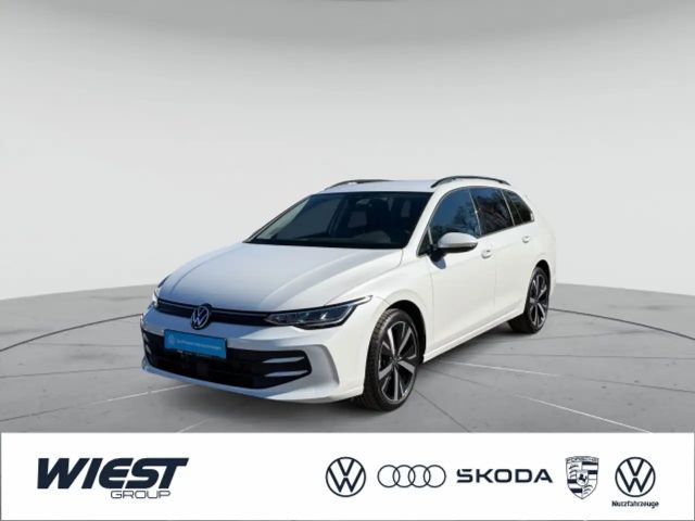 Volkswagen Golf Variant Life 1.5 TSI LED CarPlay 360° Kamer 2024 Benzine